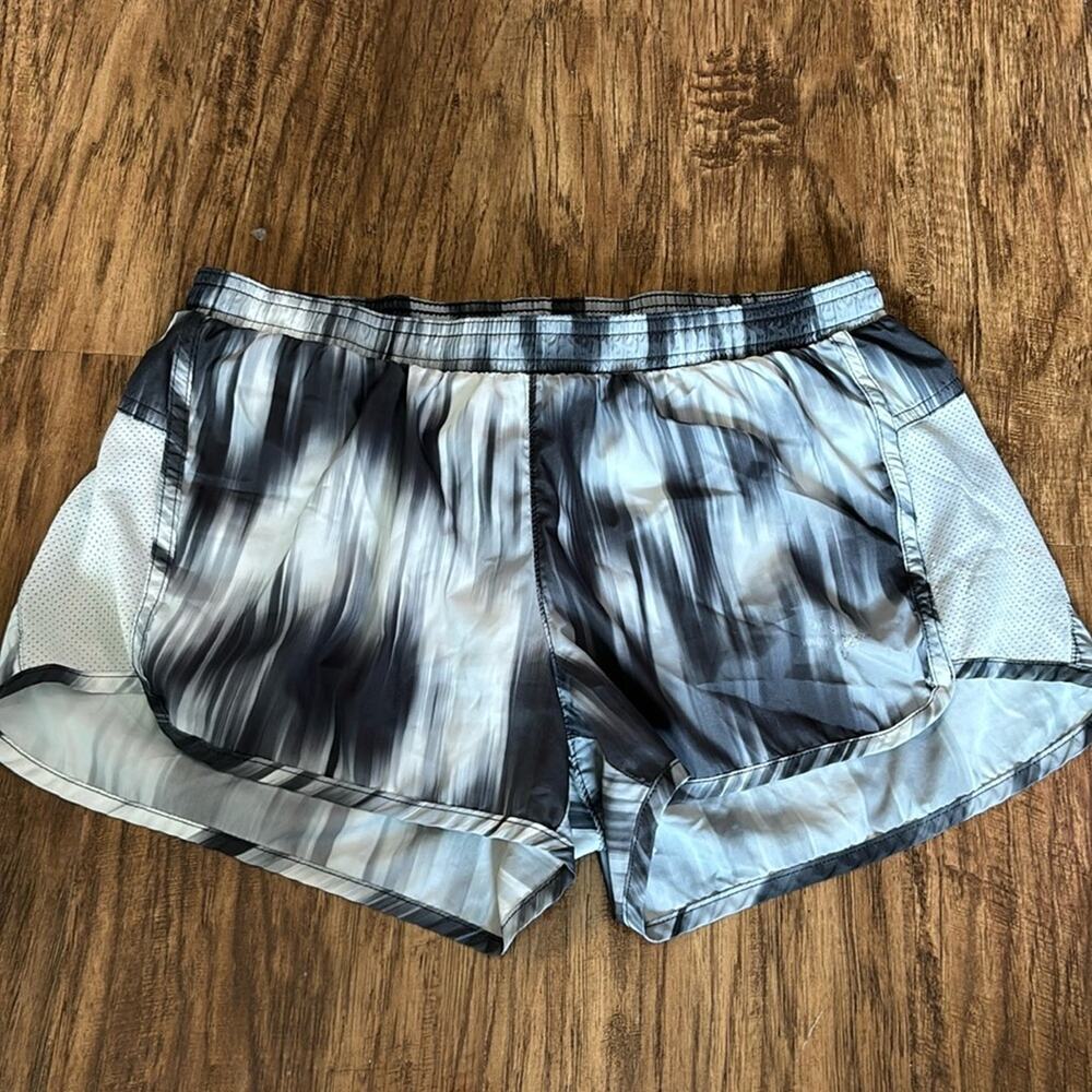 Old Navy active Running Shorts Grey White black womens XS lined drawstring